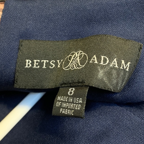 Betsy Adam Bold Floral Print Maxi Dress with Ruffle Feature - Picture 9 of 10